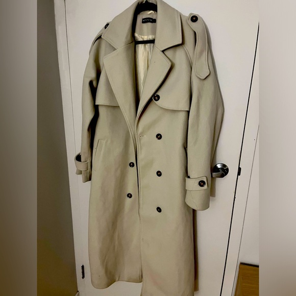 Women’s Beige Double-Breasted Trench Coat - Size M-L - Picture 2 of 3
